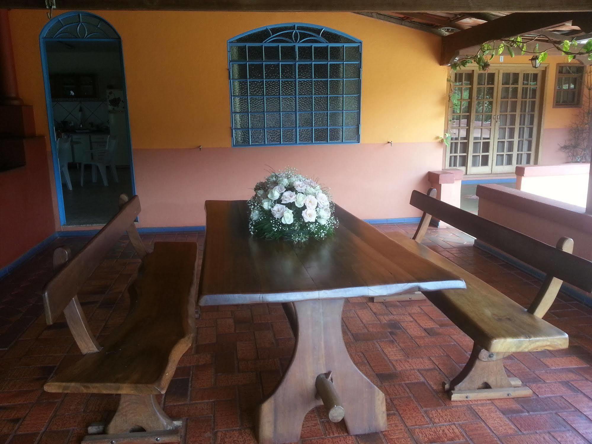 Pousada Da Matriz Piedade do Paraopeba ภายนอก รูปภาพ