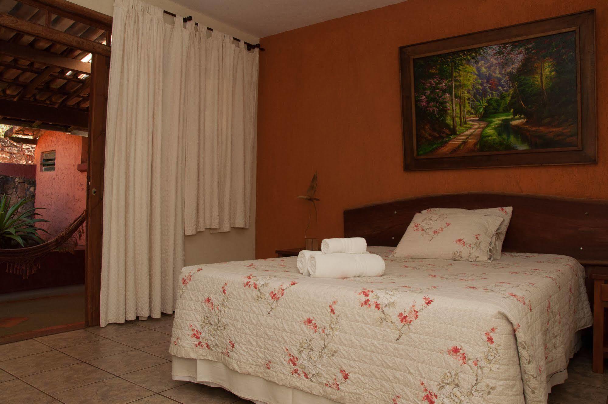 Pousada Da Matriz Piedade do Paraopeba ภายนอก รูปภาพ