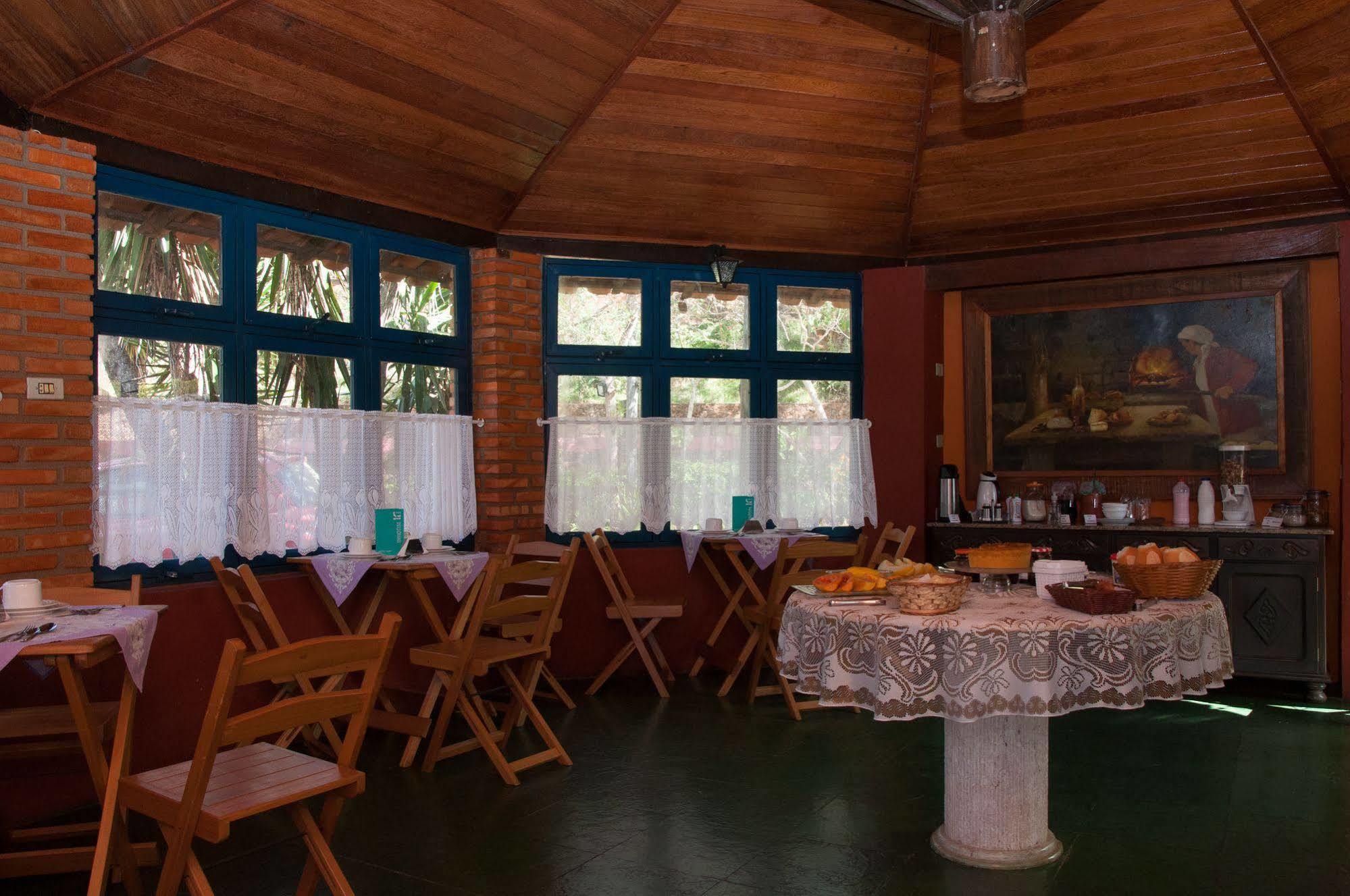 Pousada Da Matriz Piedade do Paraopeba ภายนอก รูปภาพ